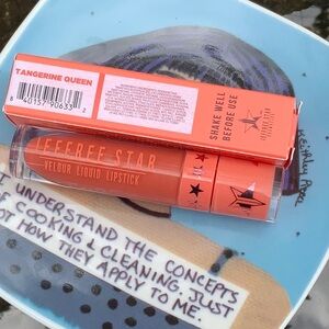 JEFFREE STAR VELOUR LIQUID LIPSTICK, TANGERINE QUEEN, NEW IN BOX